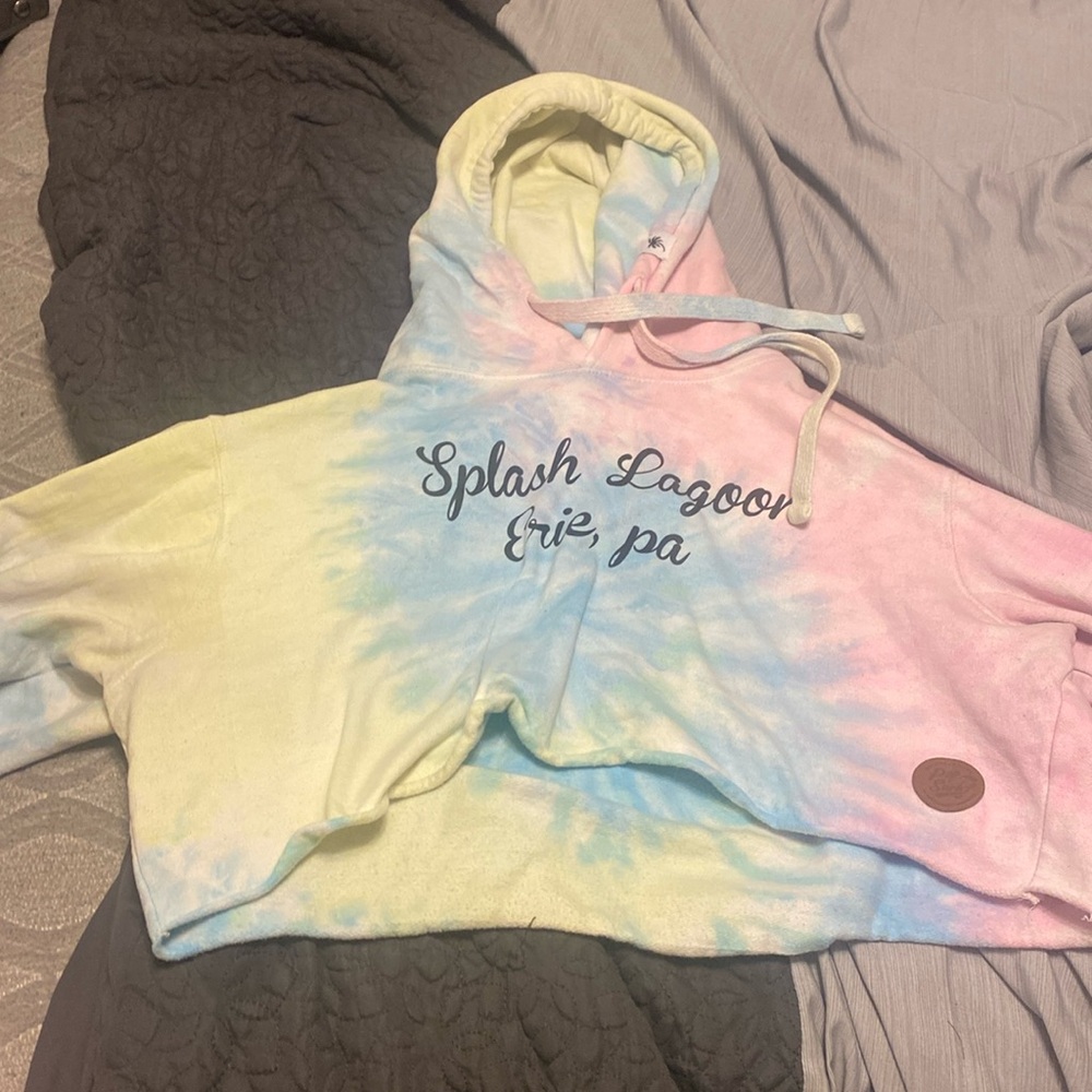 TYE DYE SPLASH LAGOON CROP TOP HOODIE BY POP SURF